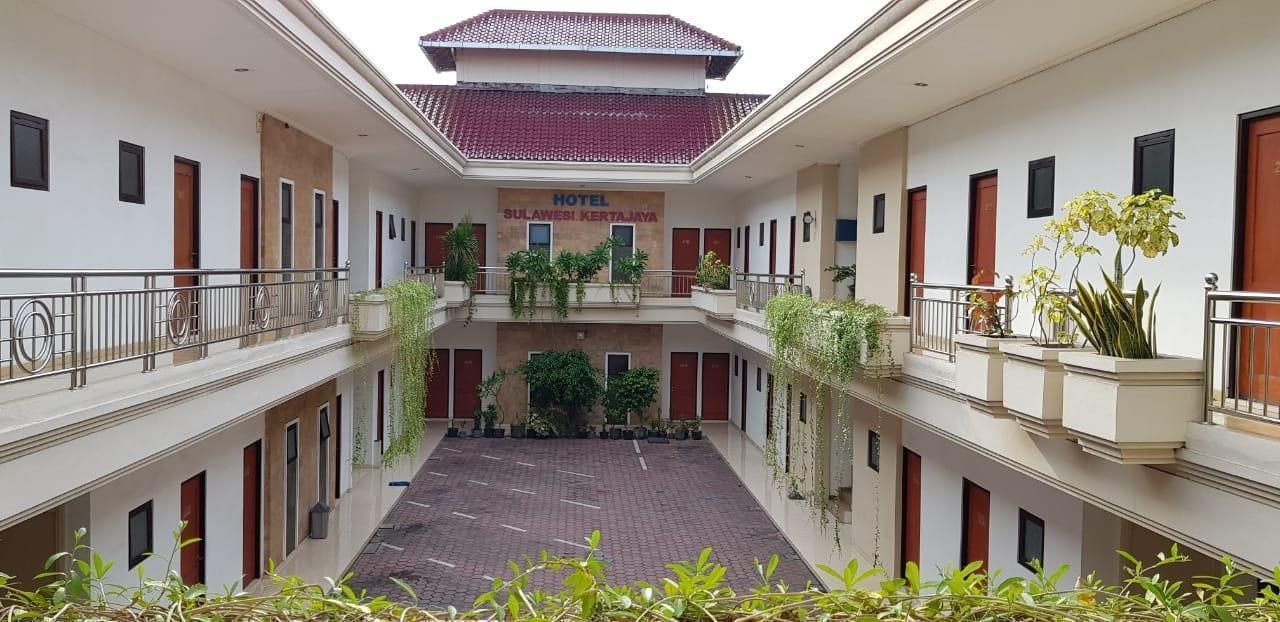 Pemandangan luar