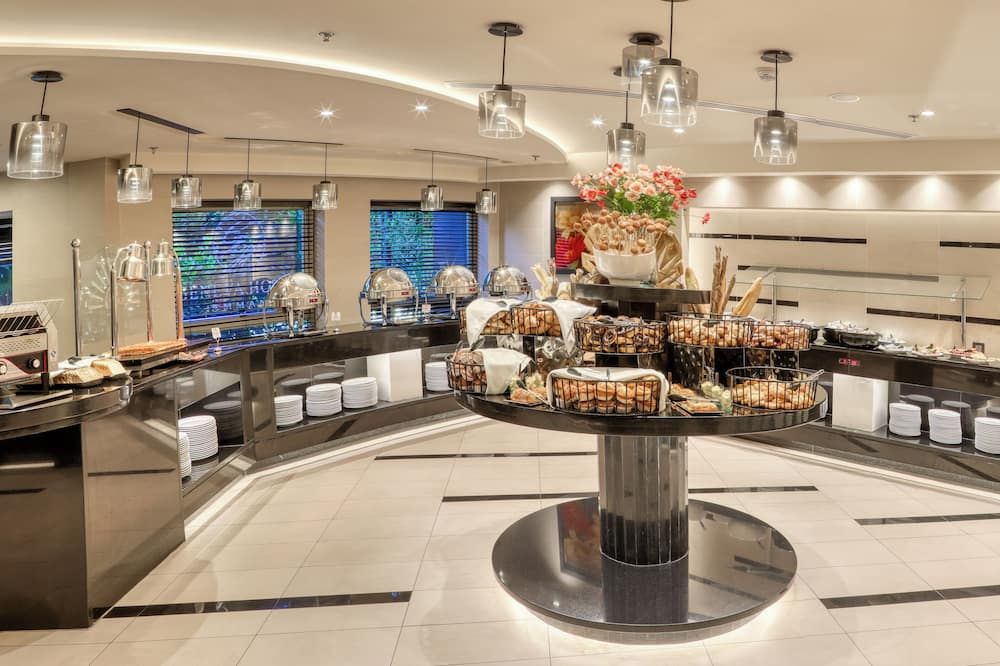 Buffet Gambar