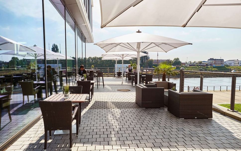 Patio Gambar