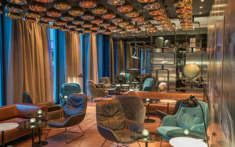 Balai Menunggu Gambar