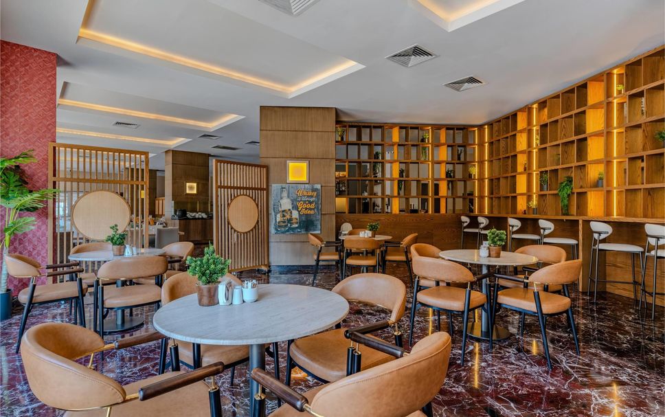 Balai Menunggu Gambar