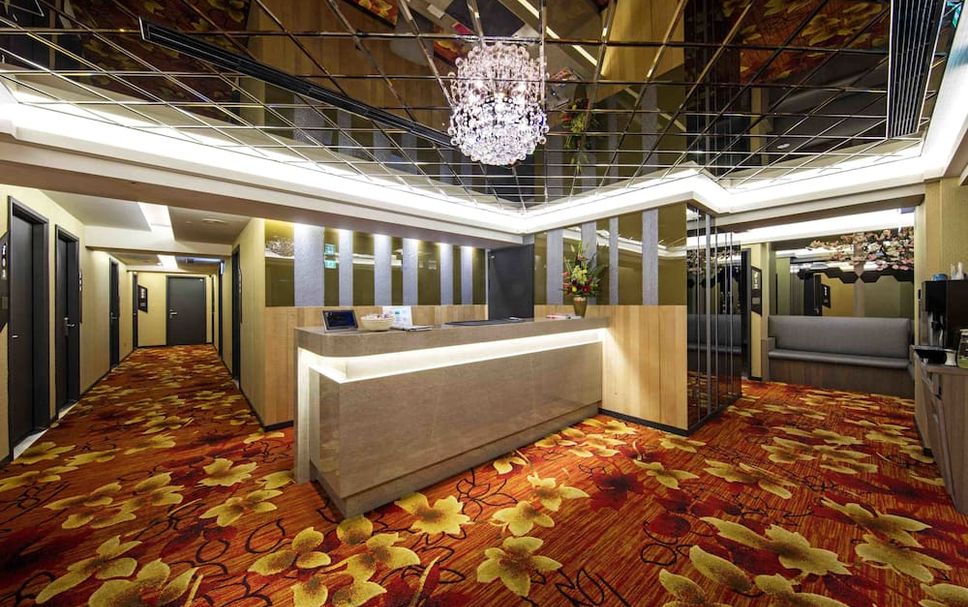 Meja Penyambut Tetamu Gambar