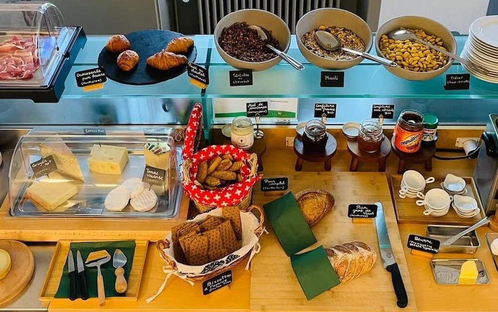 Buffet Gambar