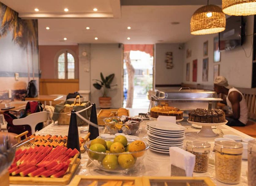Buffet Gambar