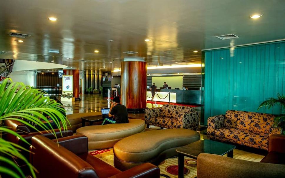 Balai Menunggu Gambar