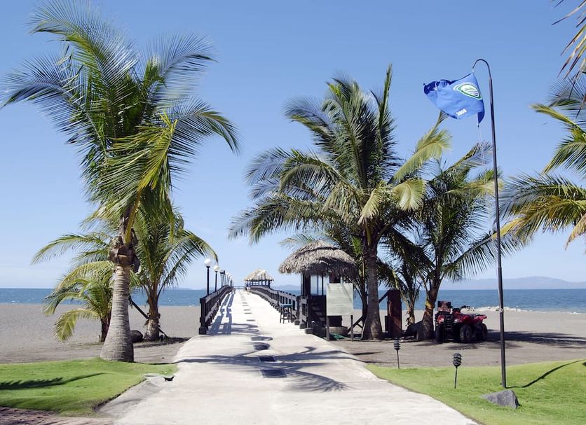 Pantai Gambar