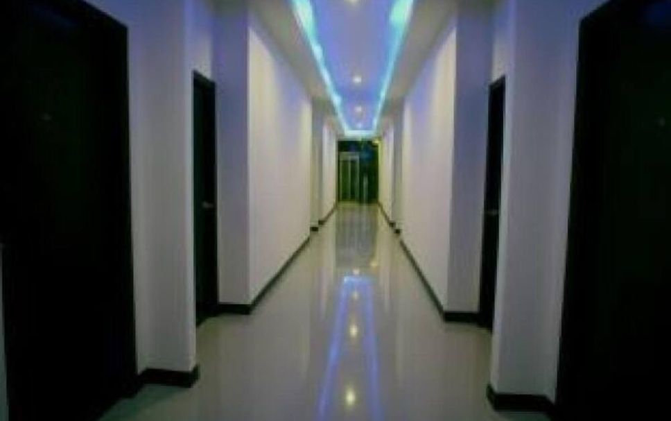 hallway Gambar