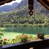 Pemandangan luar