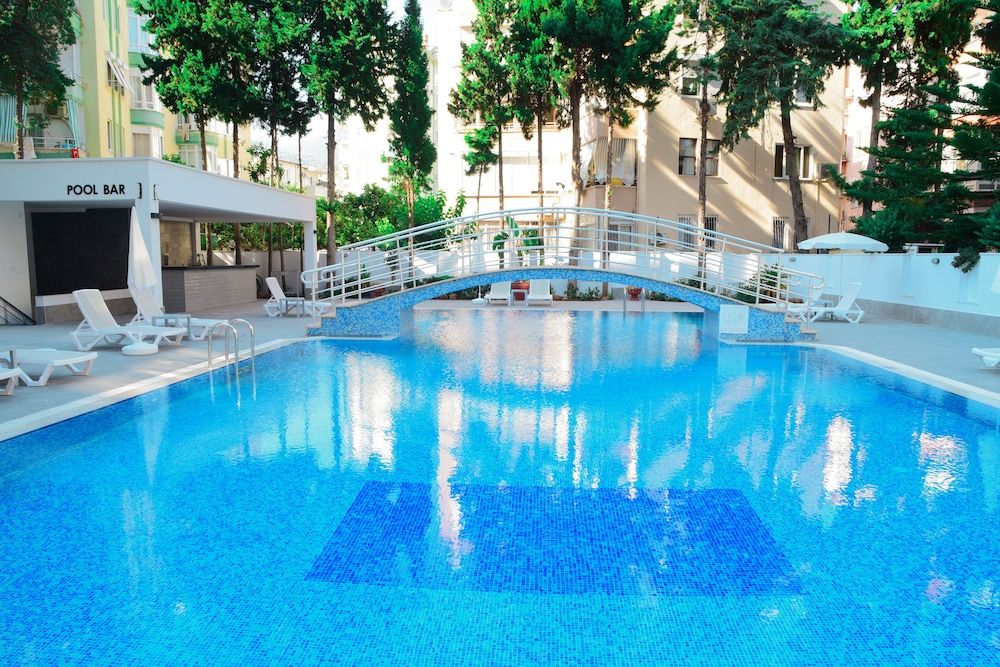 Kolam renang