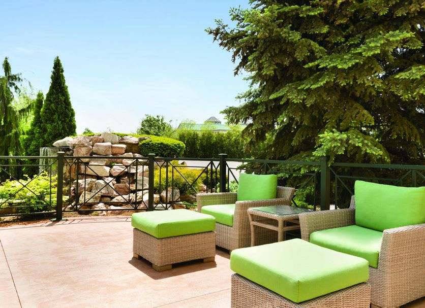 Patio Gambar