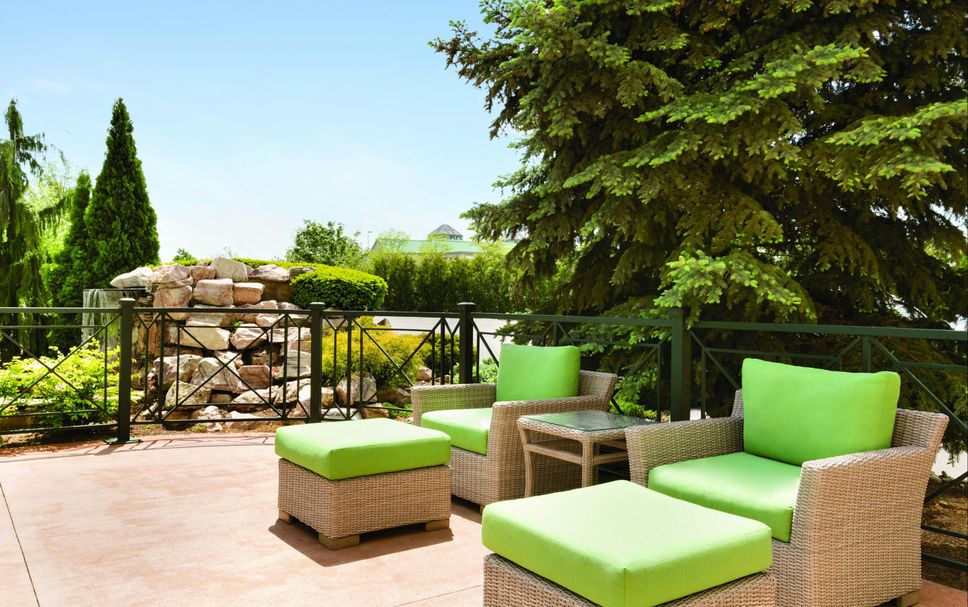 Patio Gambar