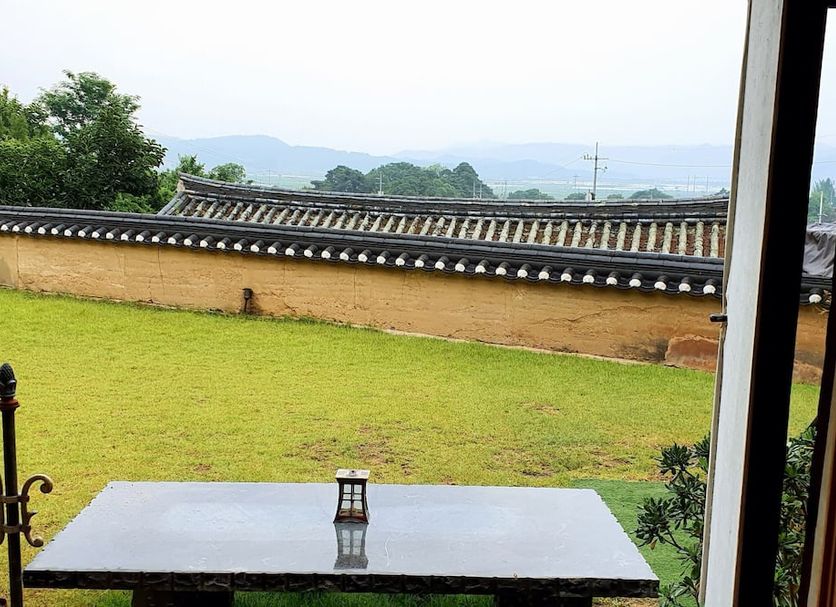 Balkoni Gambar