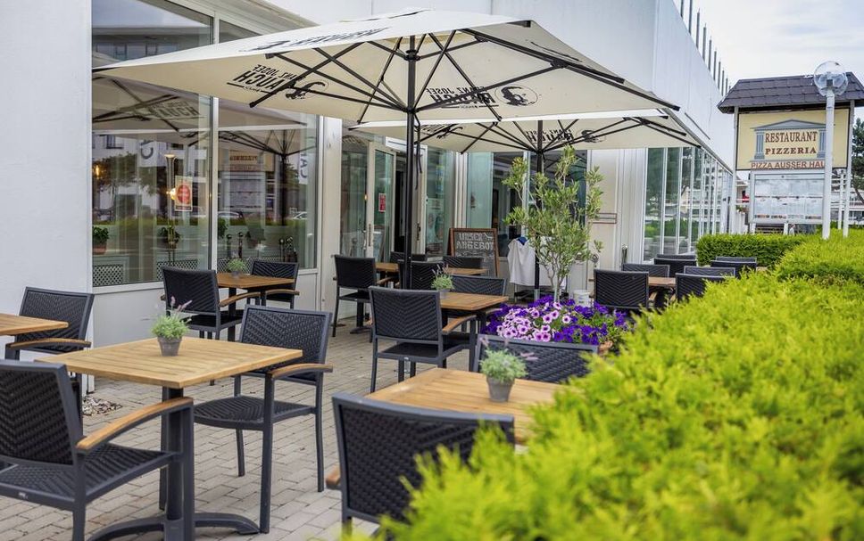 Patio Gambar