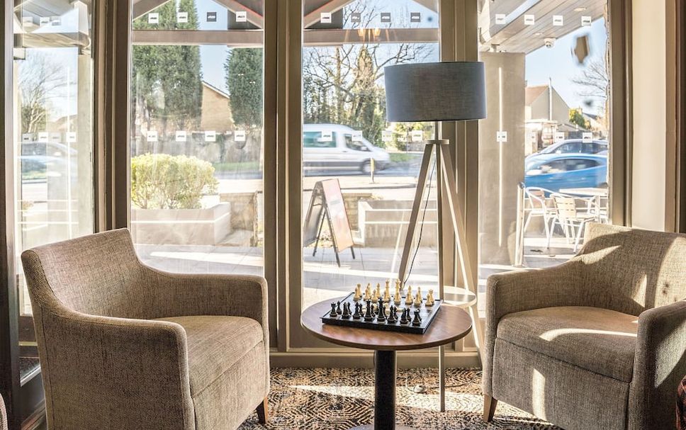 Balai Menunggu Gambar