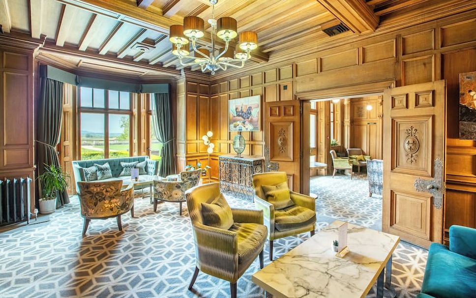 Balai Menunggu Gambar