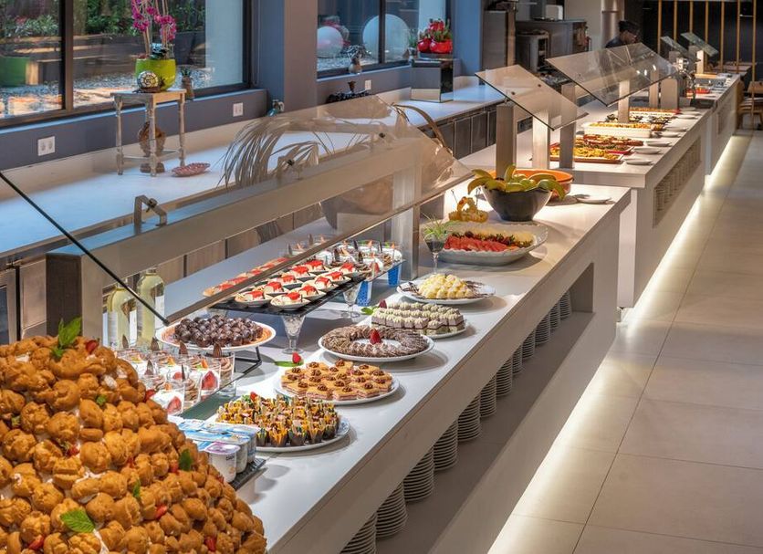Buffet Gambar