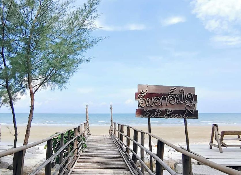 Pantai Gambar