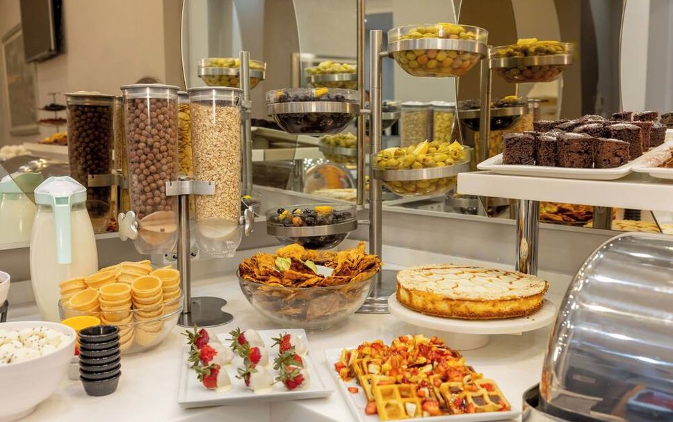 Buffet Gambar