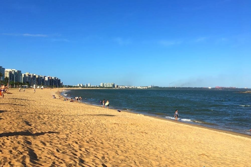Pantai Gambar