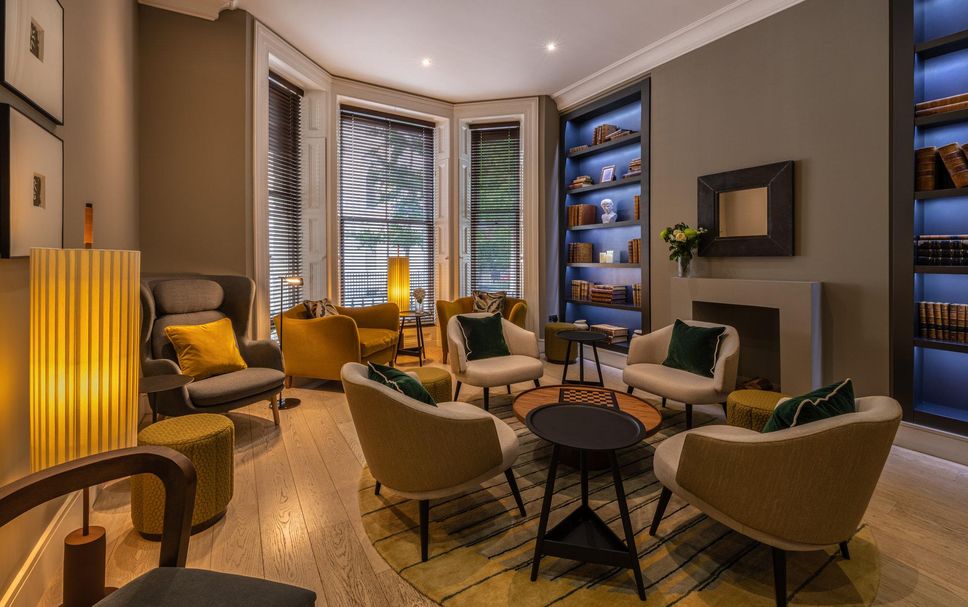 Balai Menunggu Gambar