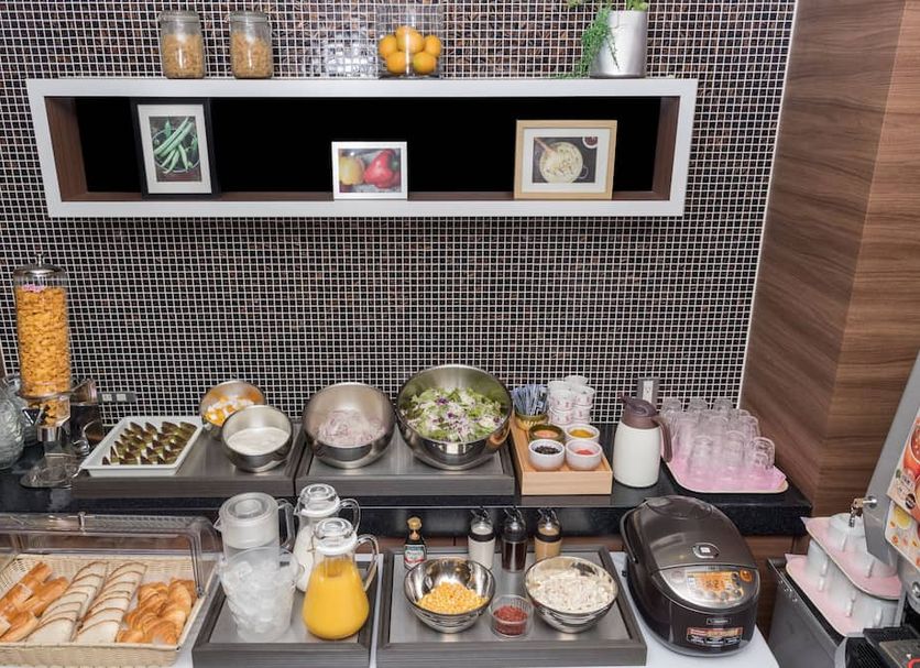 Buffet Gambar
