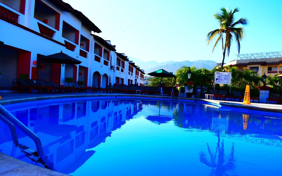 Kolam renang Gambar