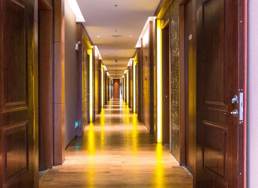 hallway Gambar