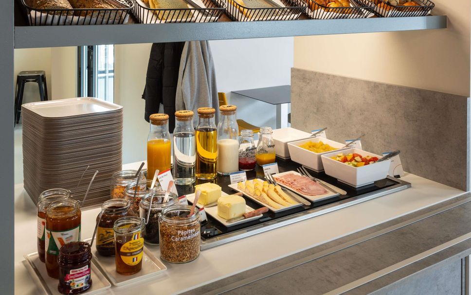 Buffet Gambar