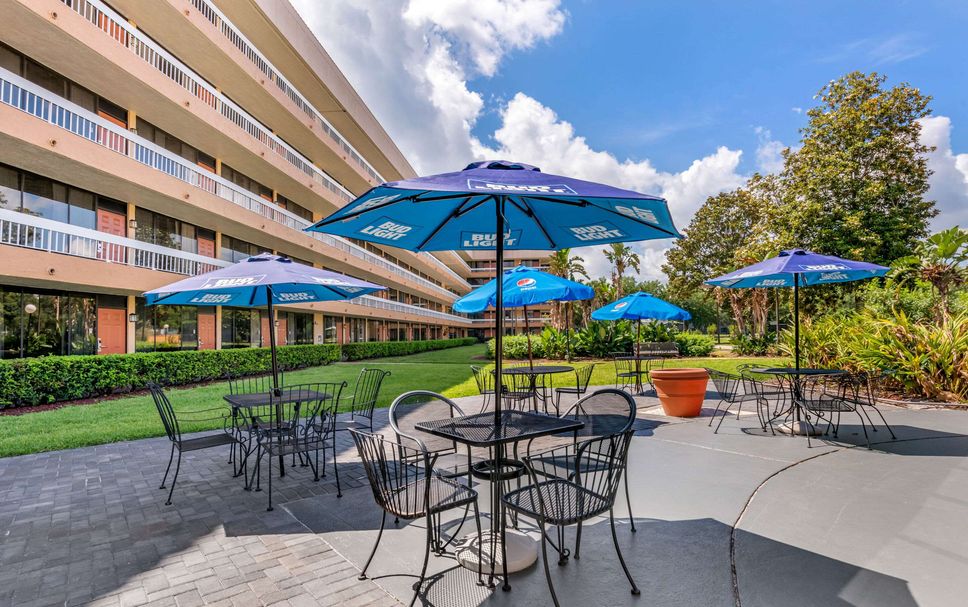Patio Gambar