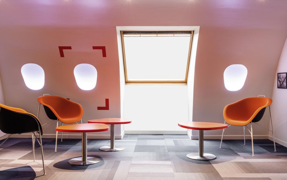 Balai Menunggu Gambar