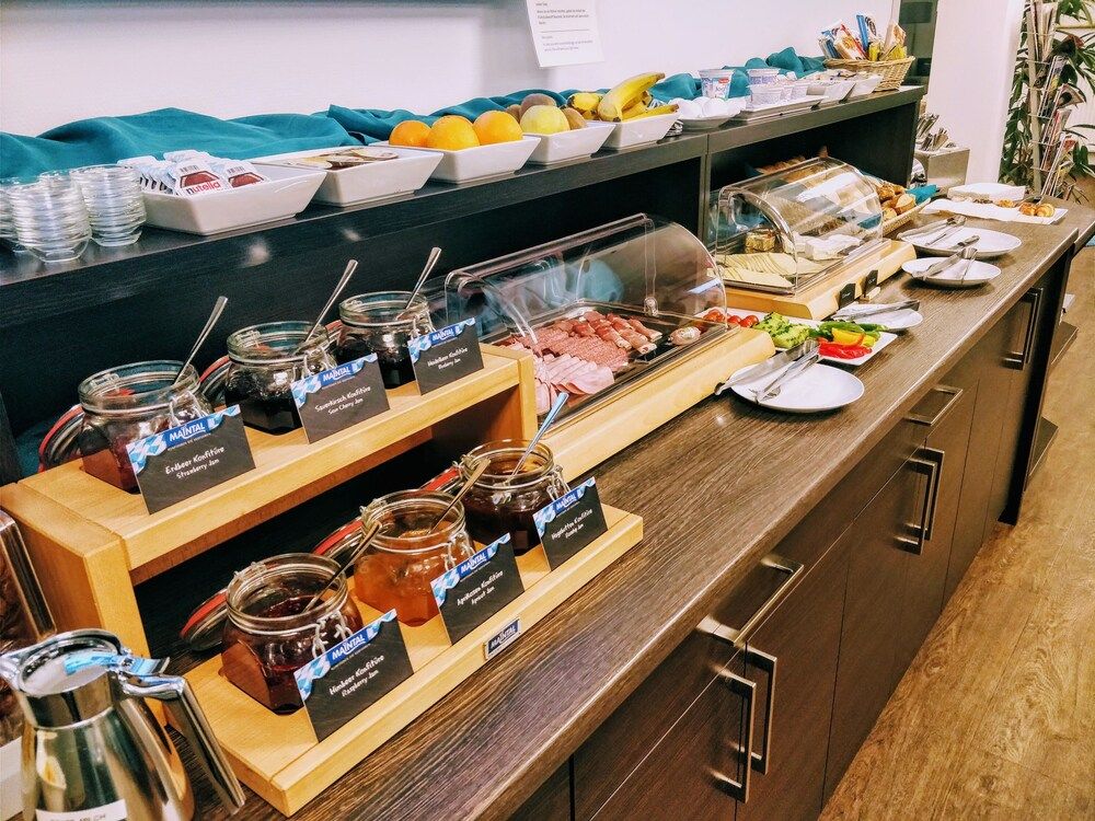Buffet Gambar