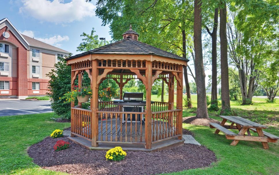 Patio Gambar