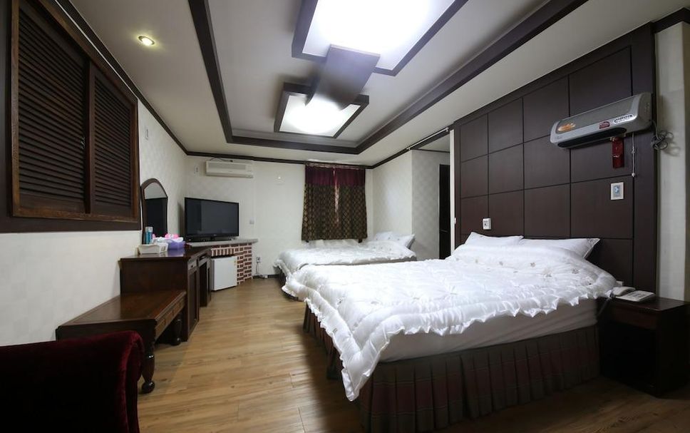 Bilik Tidur Gambar