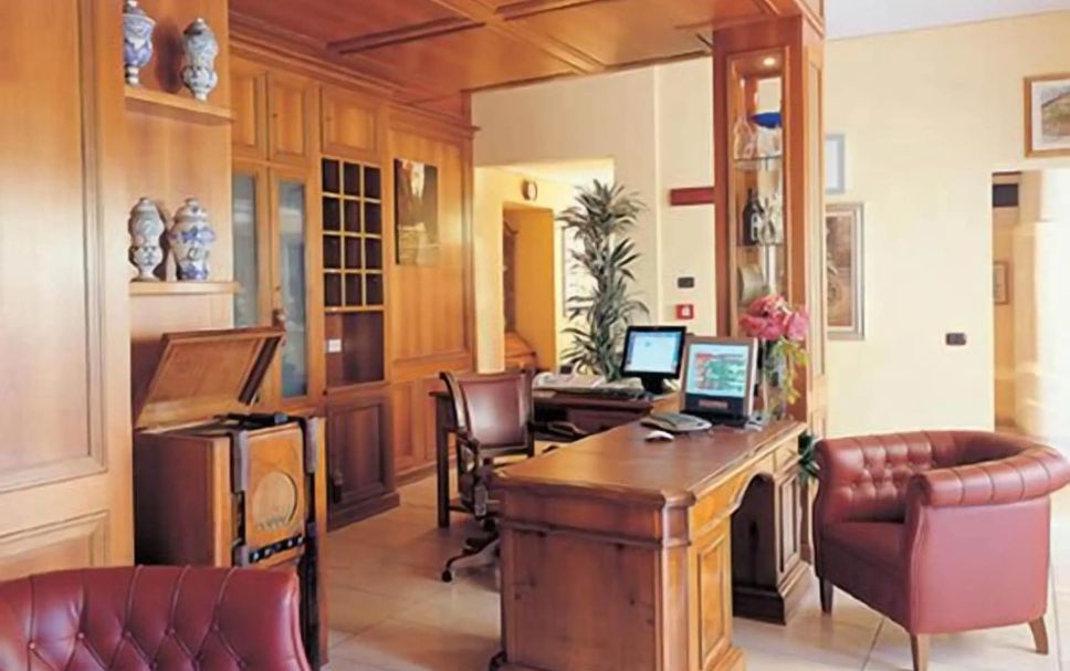 Pusat Perniagaan Gambar