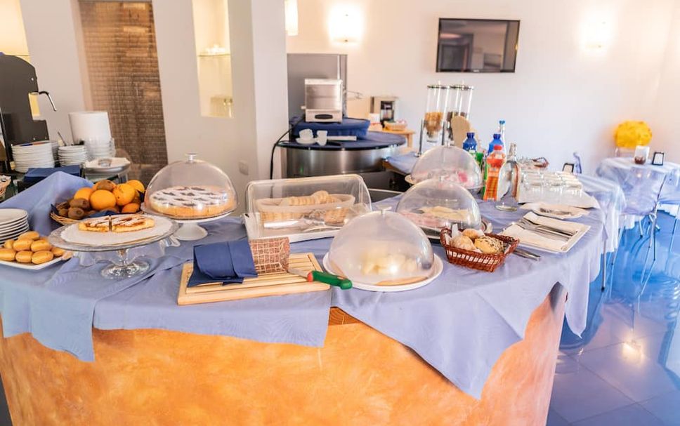 Buffet Gambar