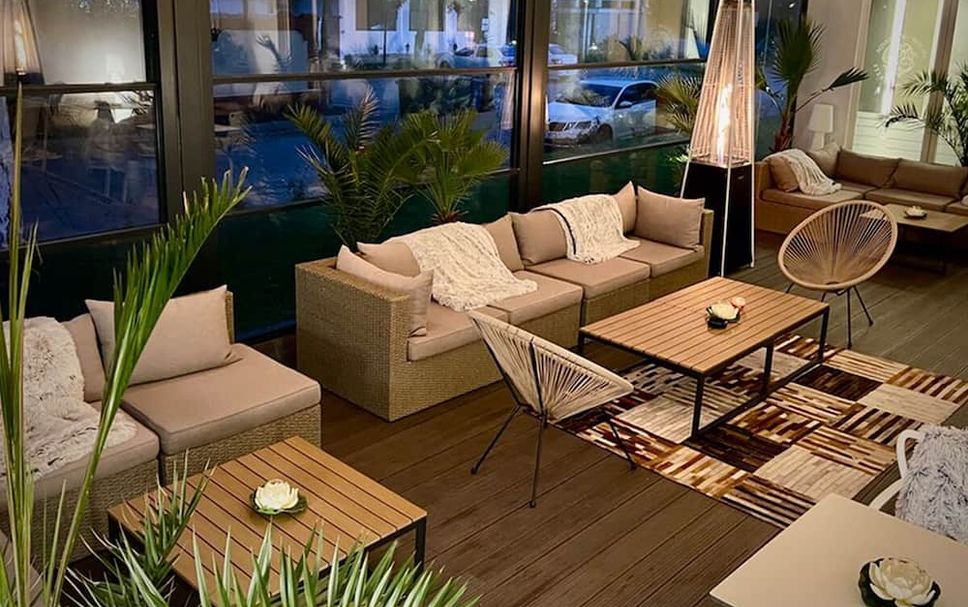 Balai Menunggu Gambar