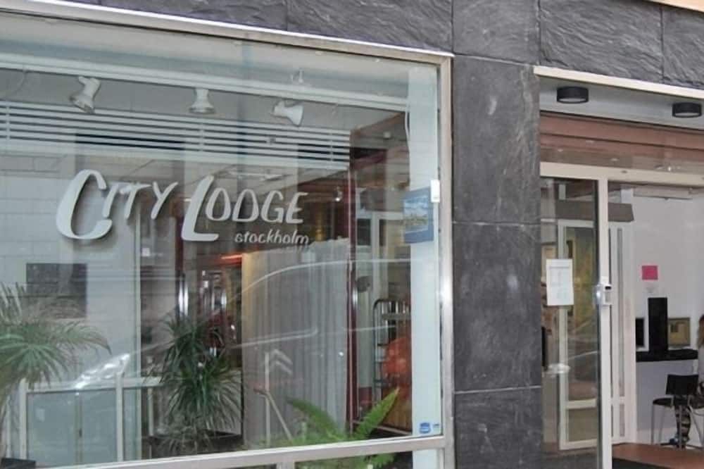 Pintu Masuk Hotel