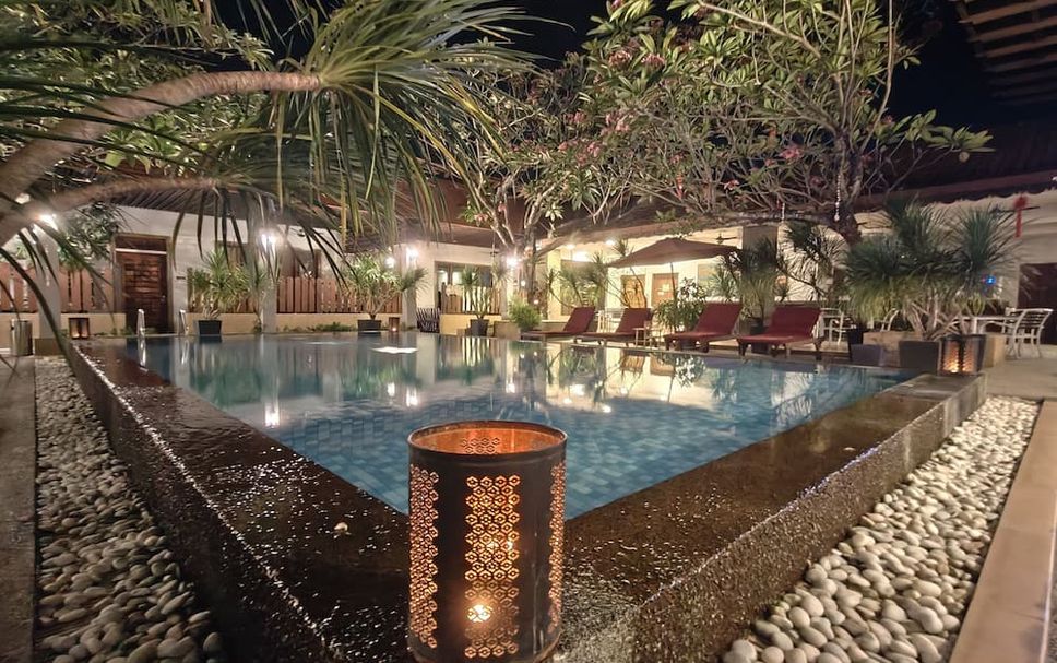 Kolam renang Gambar