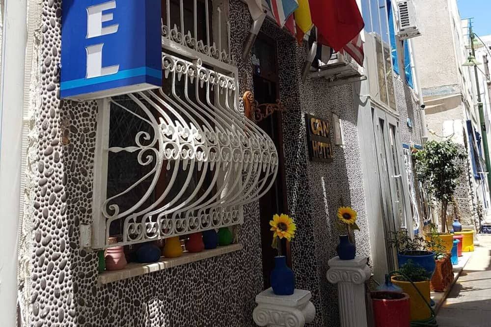 Meja Penyambut Tetamu