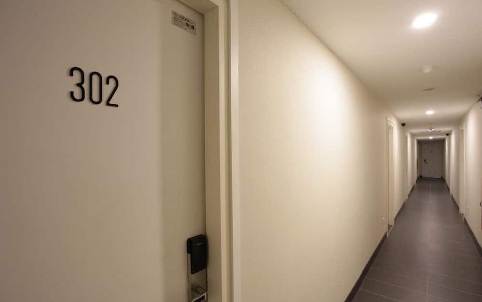 hallway Gambar