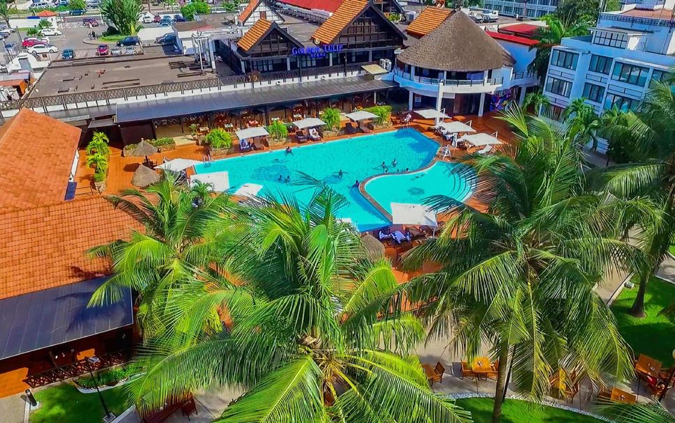 Kolam renang Gambar