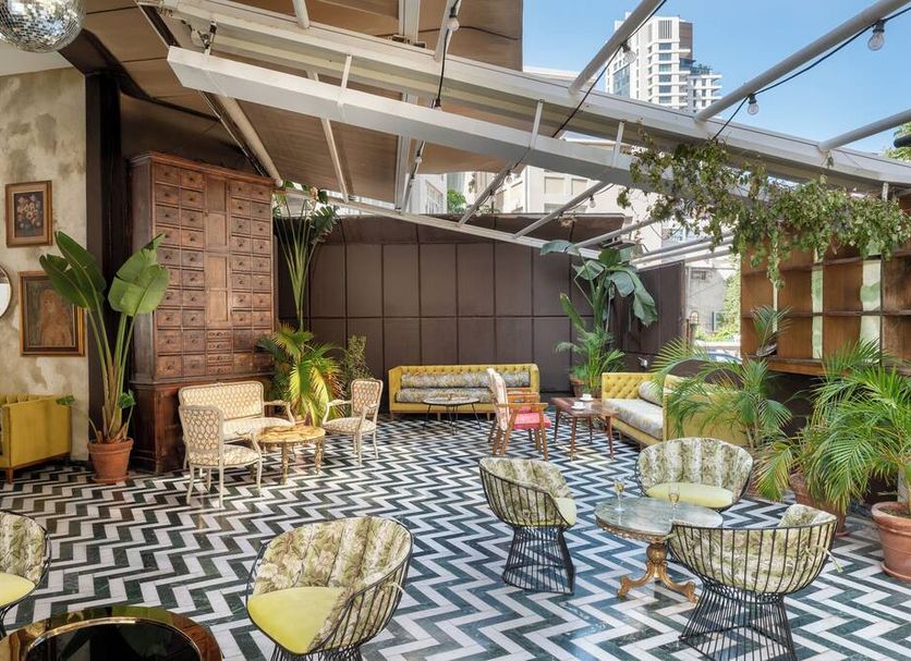 Patio Gambar