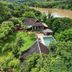 Pemandangan luar