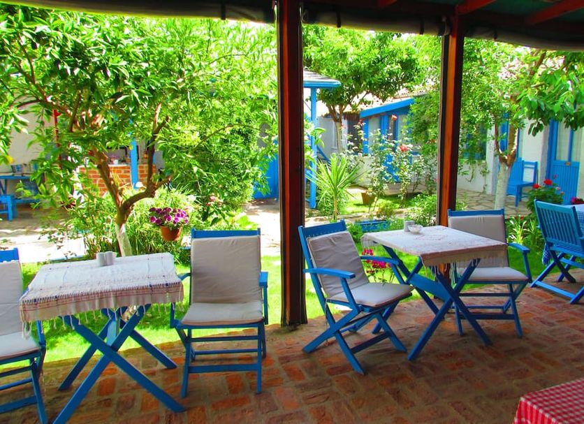 Patio Gambar