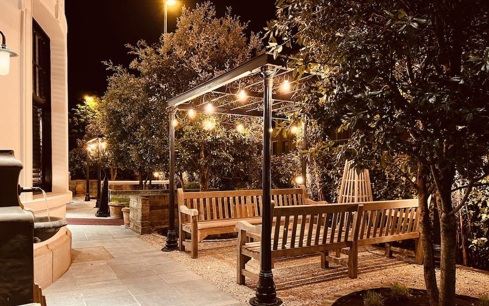 Patio Gambar