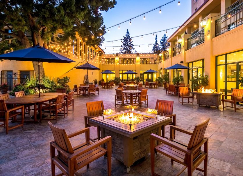 Patio Gambar