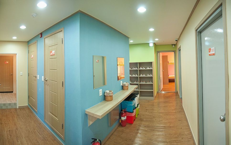 hallway Gambar