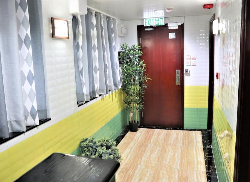 hallway Gambar