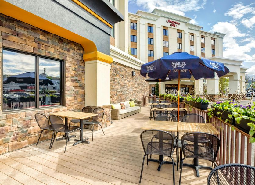 Patio Gambar