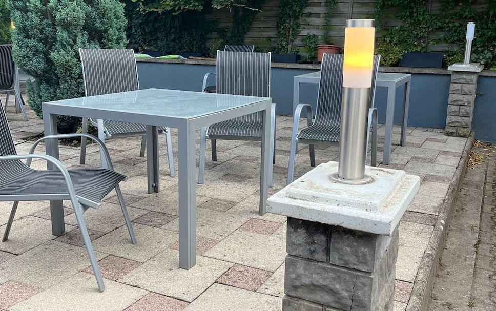 Patio Gambar